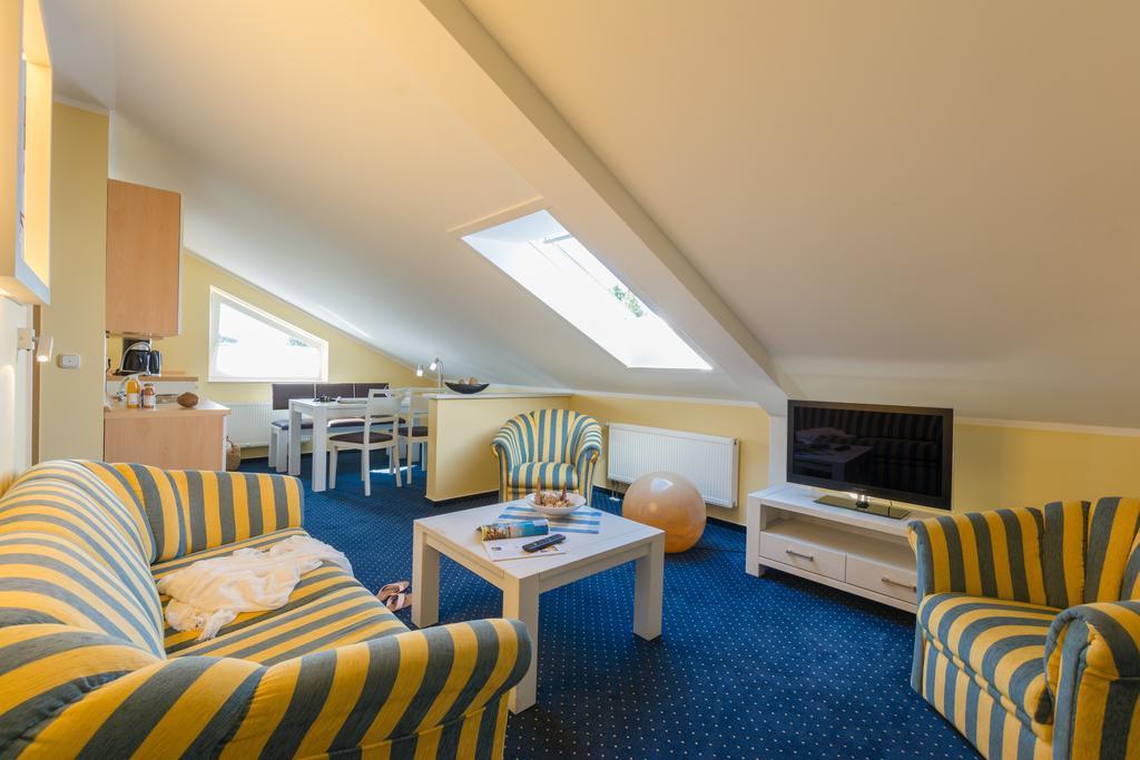 Haffidyll Garni Hotel Rerik Luaran gambar